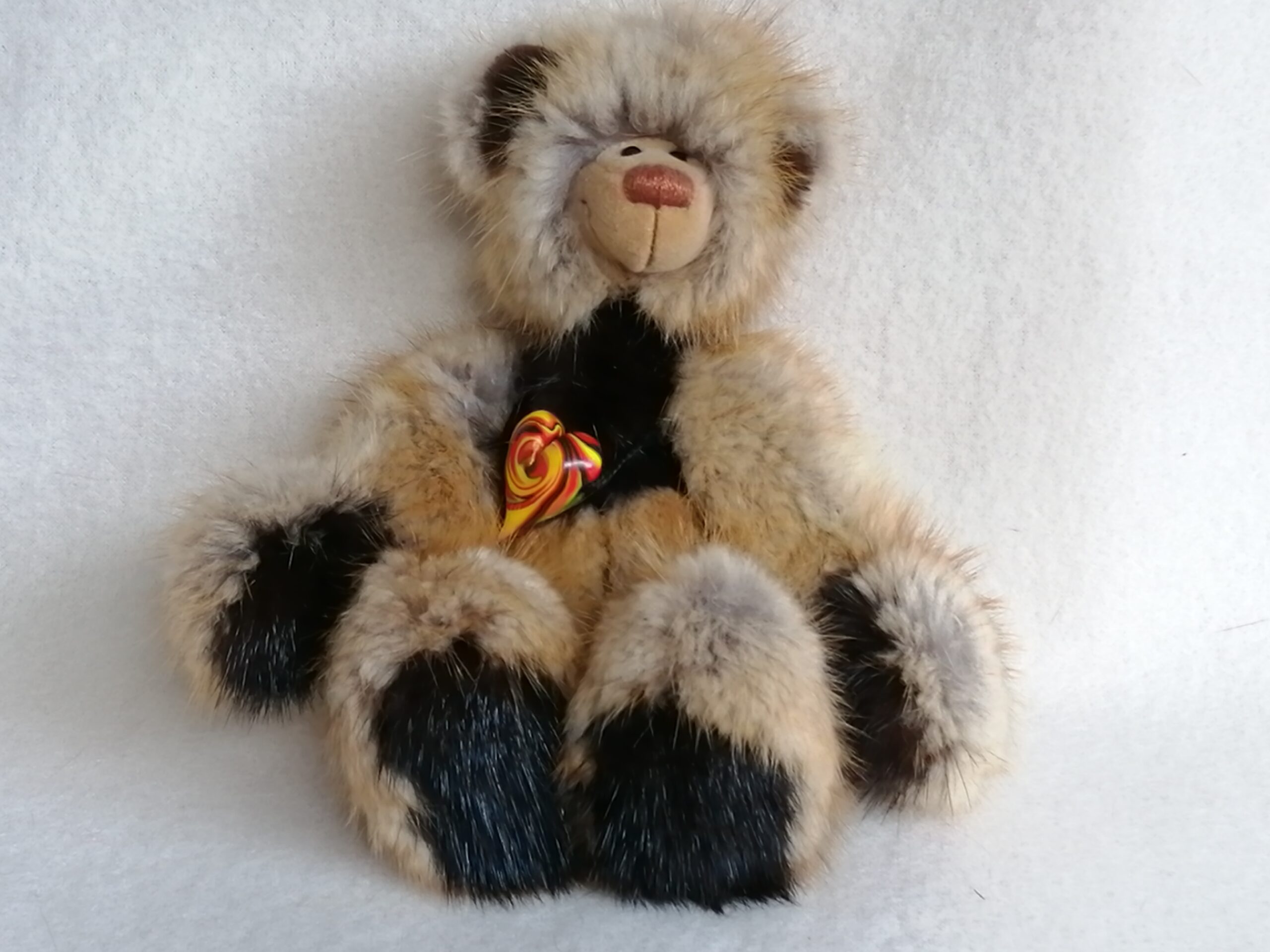 Teddy Petzi II, Handgearbeiteter Teddybär aus Meisterhand, Künstlerteddy, Bisam und Nerz